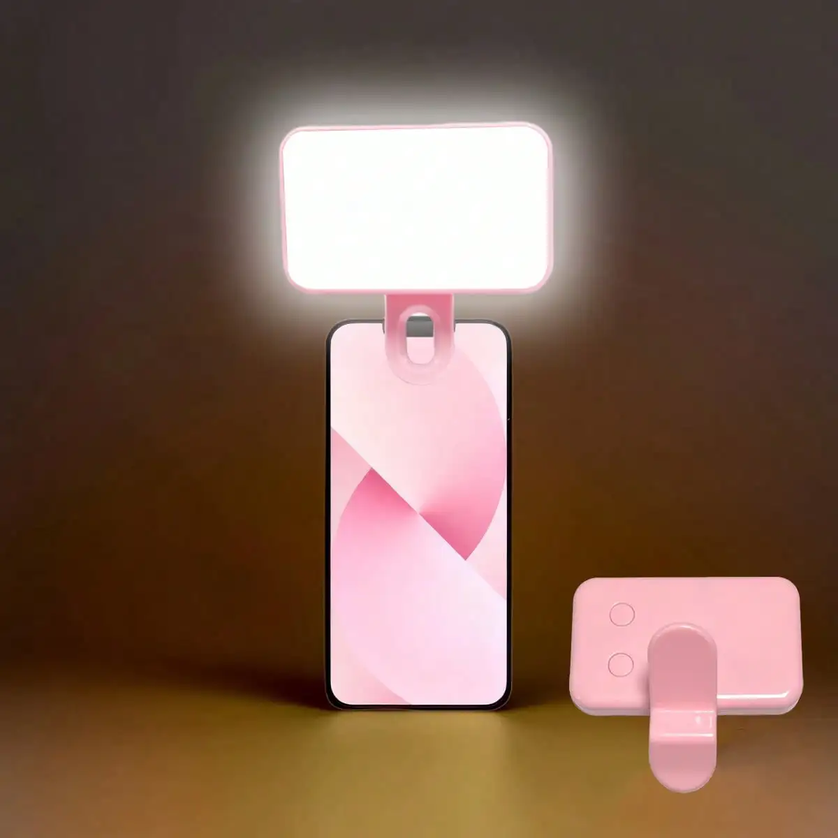 Compact Clip-On LED Light for Photography - Image 3