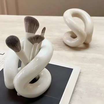 Makeup Brush Holder Ceramic Rope-Knot Countertop Organizer
