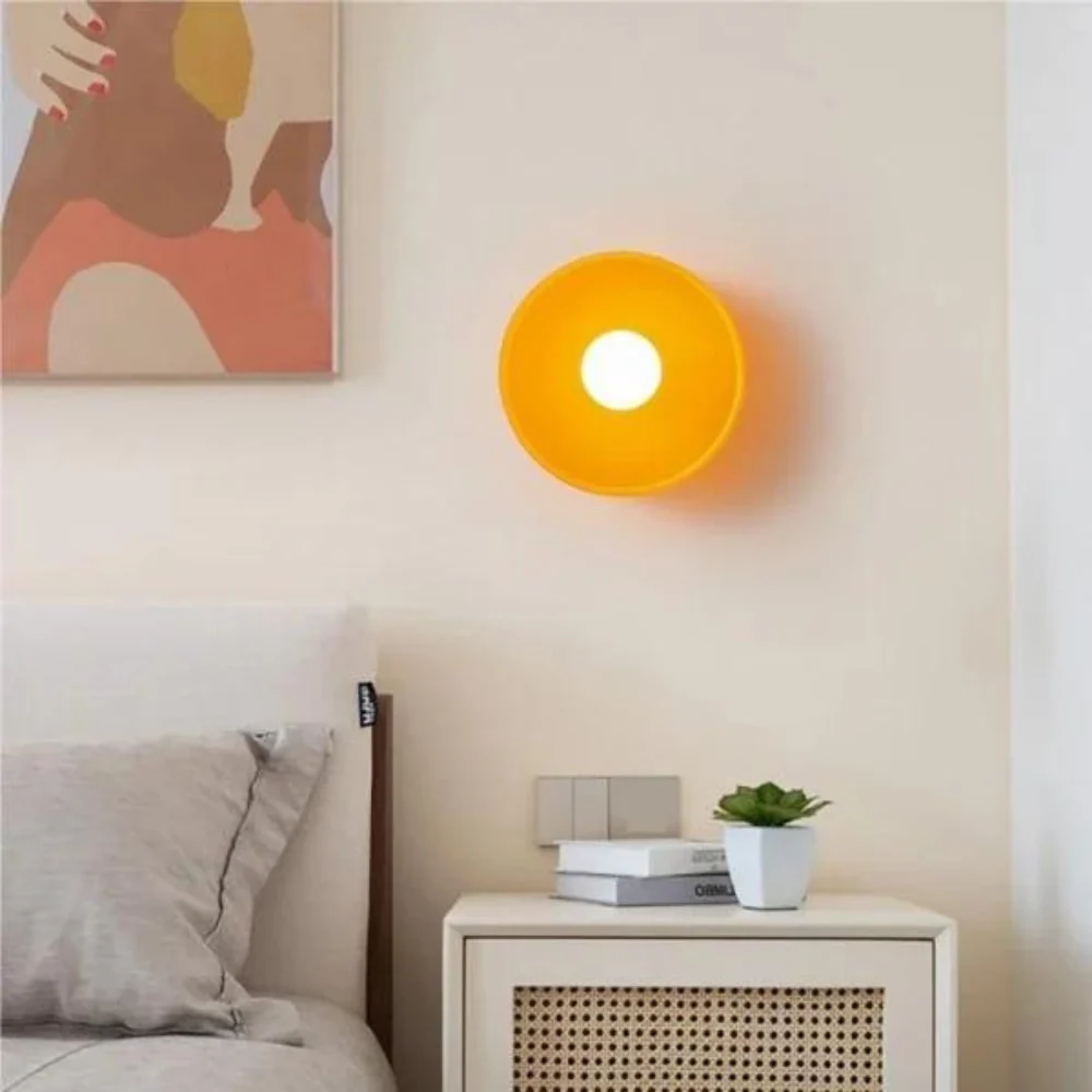 Elegant Dual-Mount Light Fixture with Glass Globe Design - Image 6