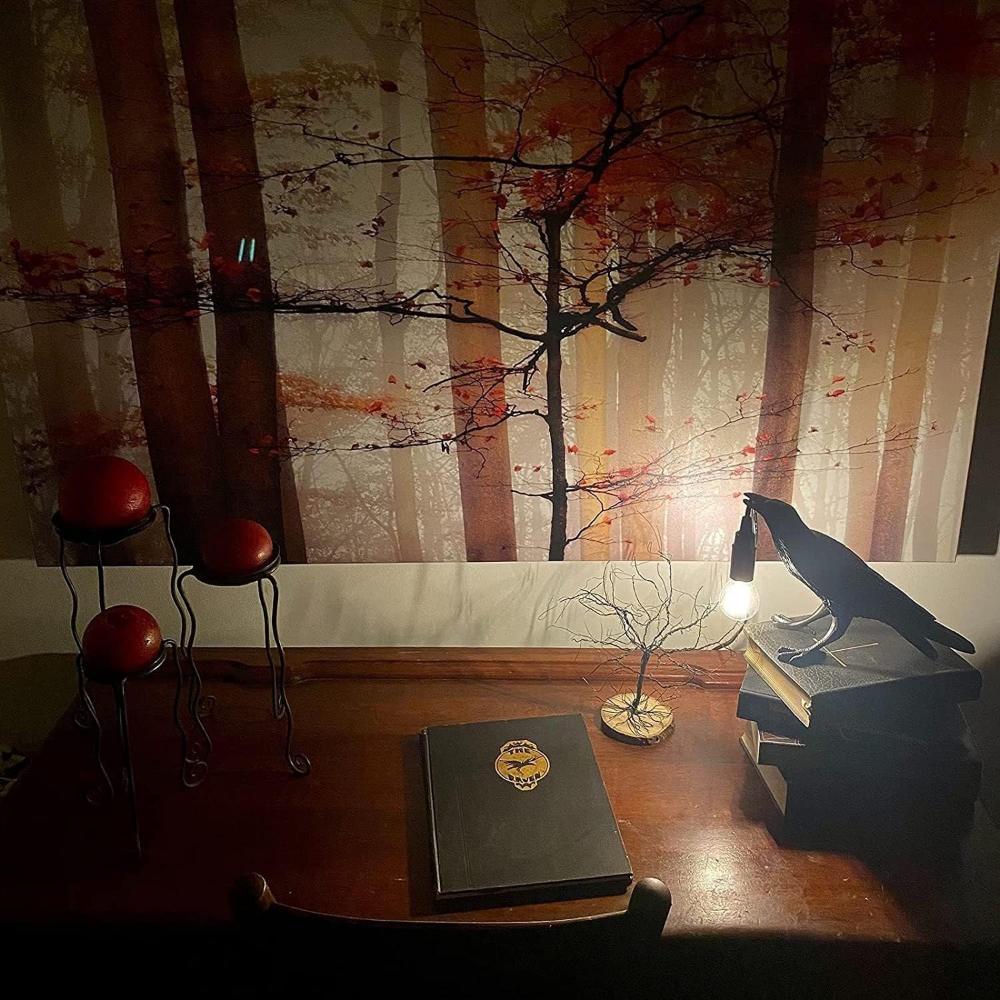 Gothic Halloween Crow Lamp