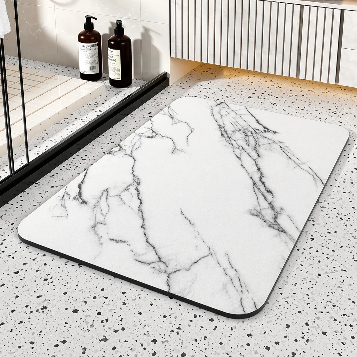 Quick-Drying Marble Effect Bath Mat for Every Space - Image 4