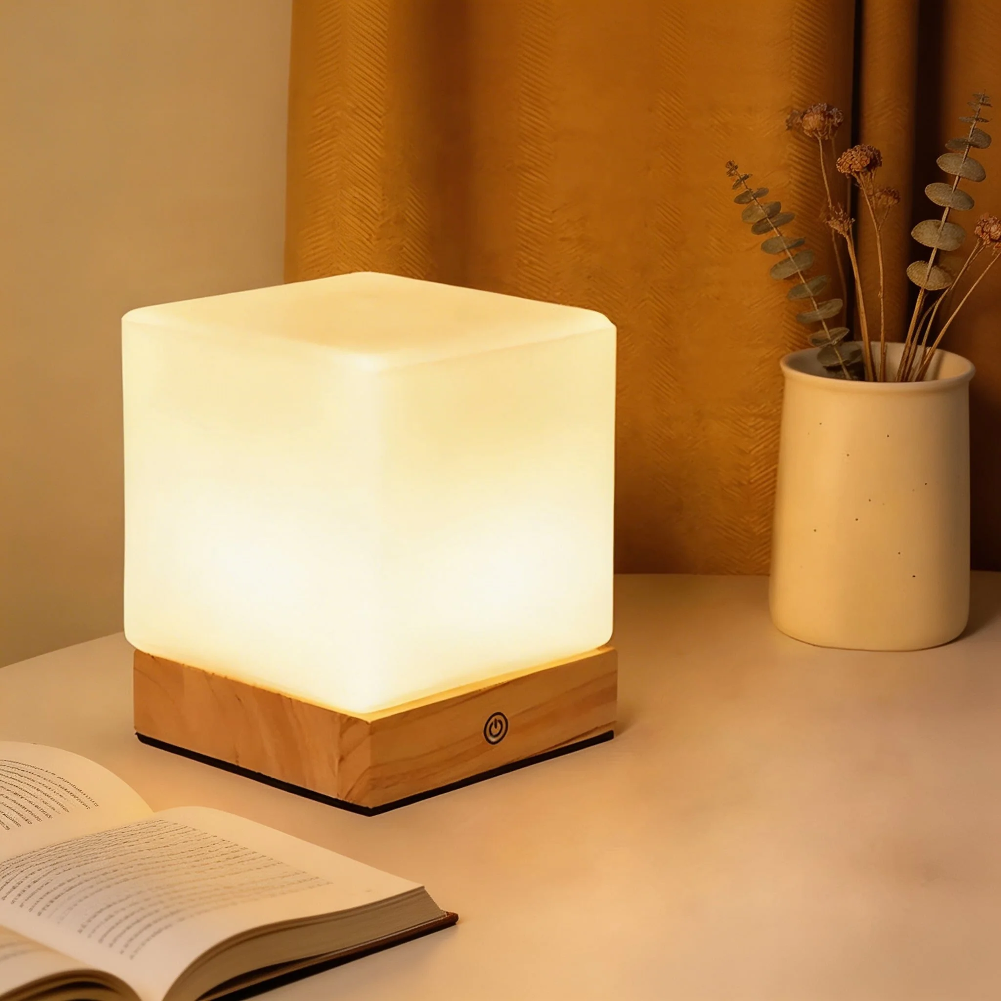 Compact Cube Table Lamp in Modern Design