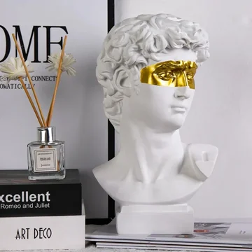 Art Sculpture Renaissance-Inspired Resin 6 Inch