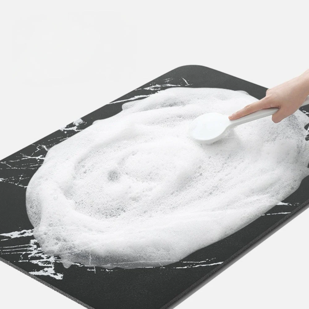 Quick-Drying Marble Effect Bath Mat for Every Space