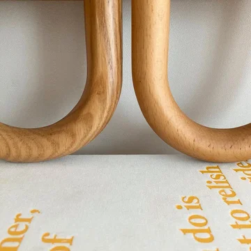 Chic Solid Wood Wall Light – Elegant Beechwood Design