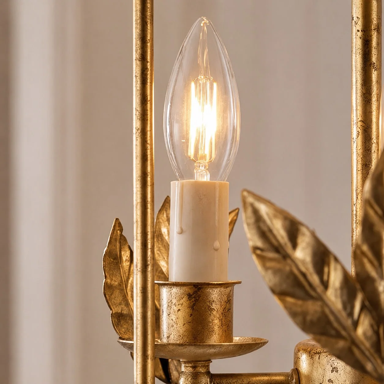 Versatile Adjustable LED Metal Pendant Light Fixture - Image 5