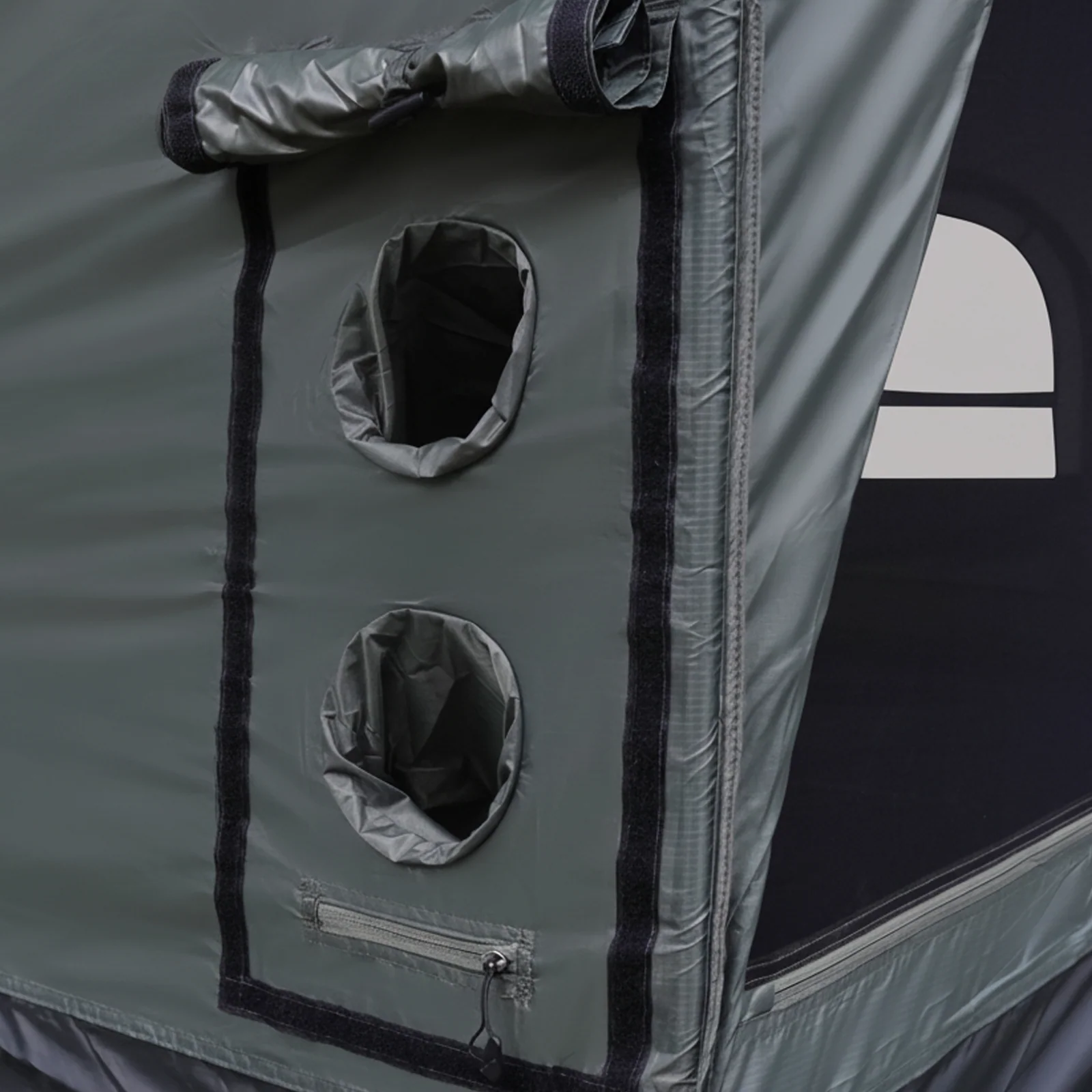 KingCamp MOUNTAIN IN C5 Cabin Tent with Stove Jack & AC Port