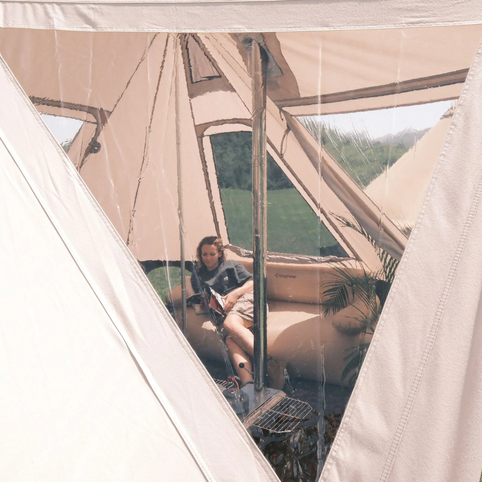 KingCamp KHAN VILLA Tent Glamping 4-in-1 Bundle with Stove