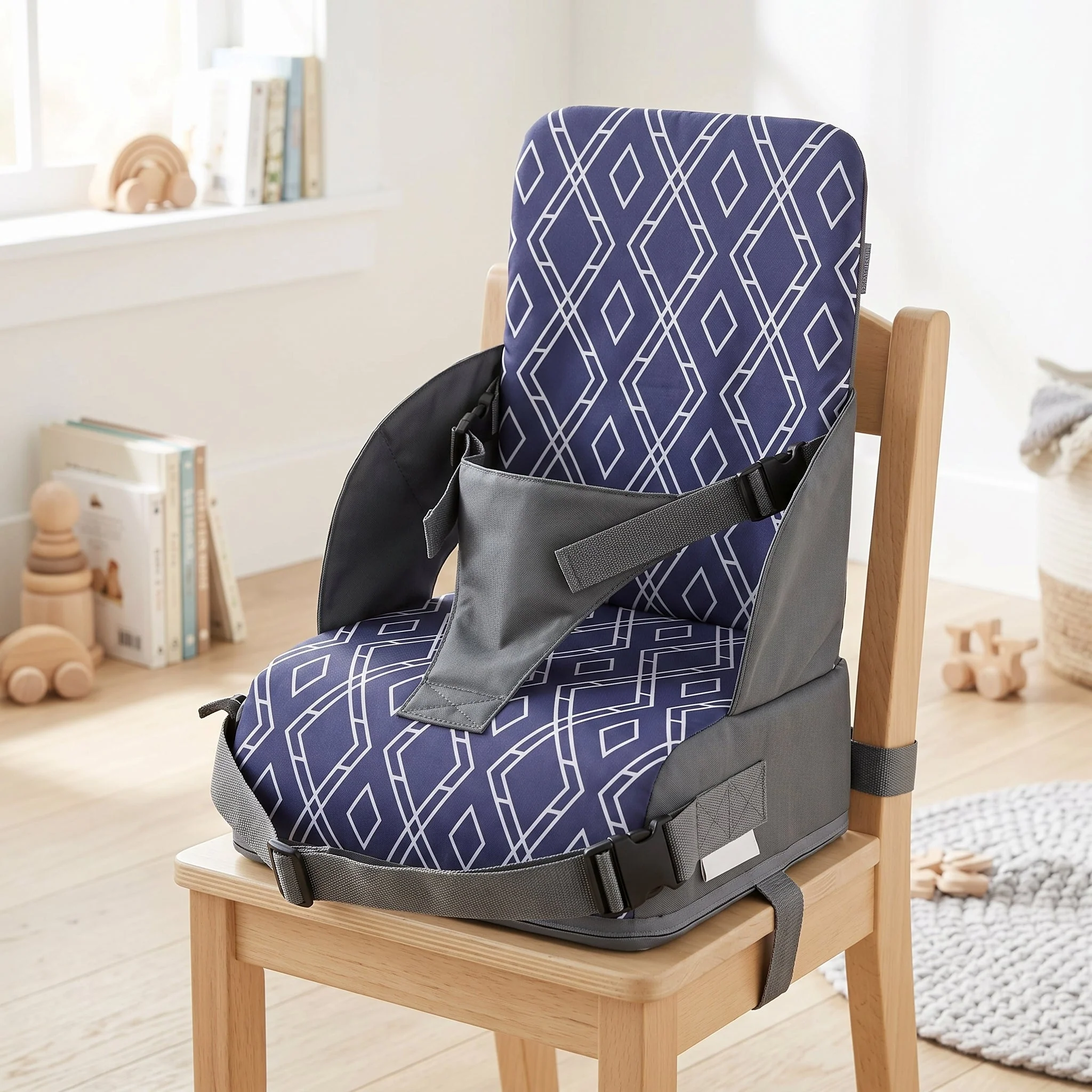 Portable Booster Seat for Travel - Image 6
