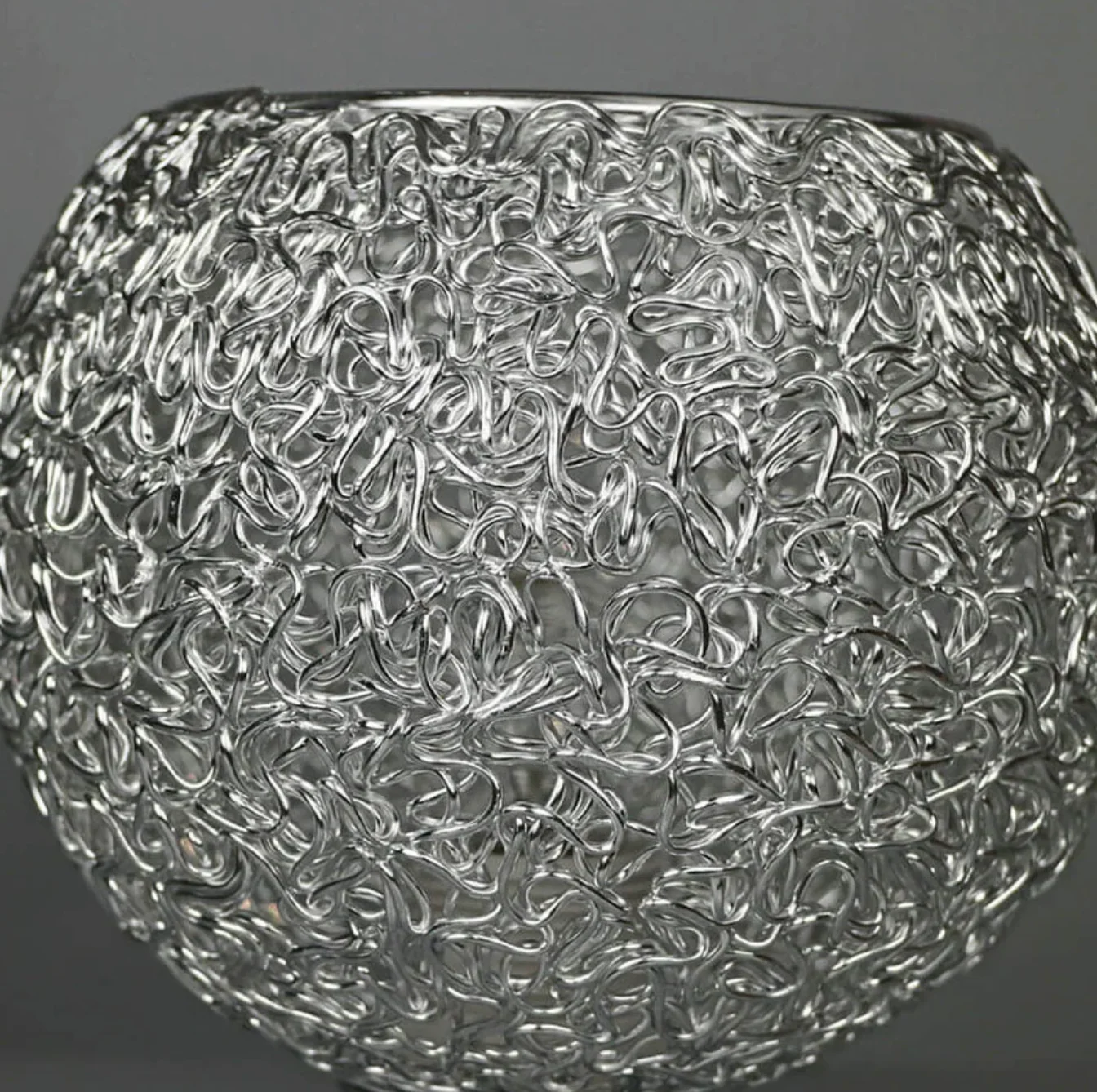 Stylish Ceiling Light Fixture with Open Sphere Design - Image 6